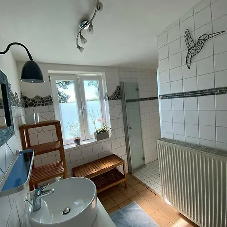 Helles Ruhiges In * Holzdorf (Schleswig-Holstein)